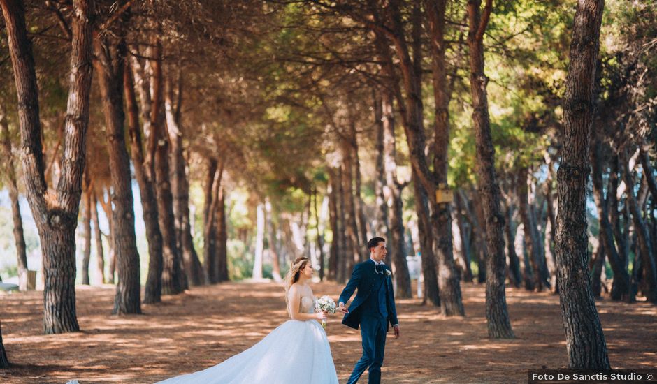Il matrimonio di Claudia e Daniele a Pescara, Pescara