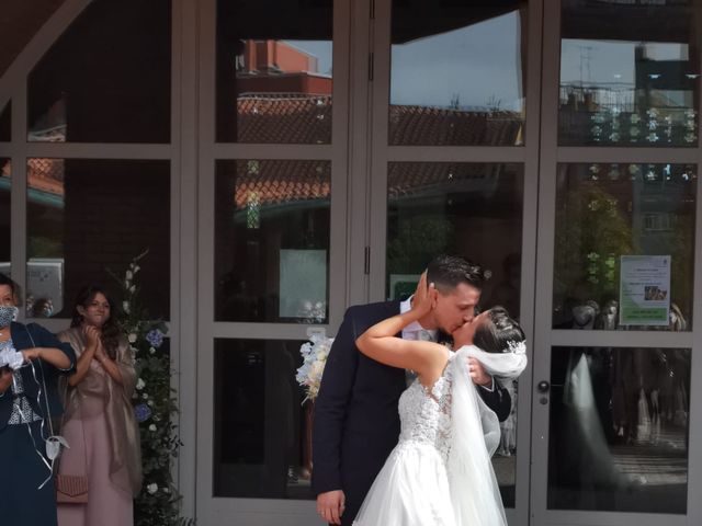 Il matrimonio di Andrea e Gloria a San Giuliano Milanese, Milano 6