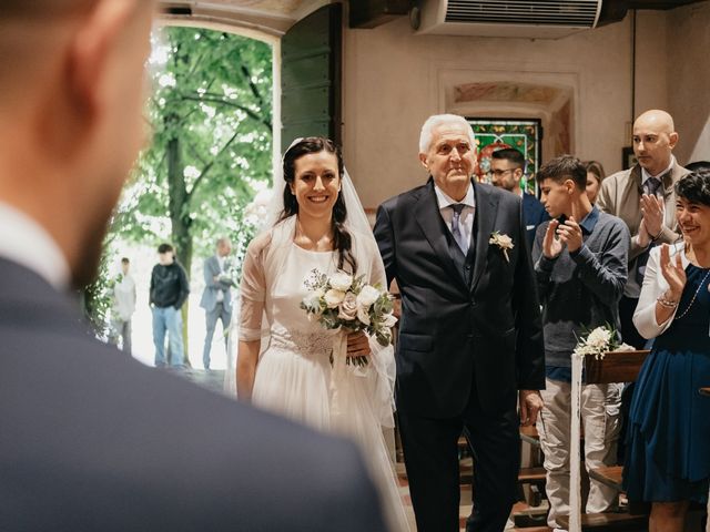 Il matrimonio di Loris e Martina a Oleggio, Novara 20