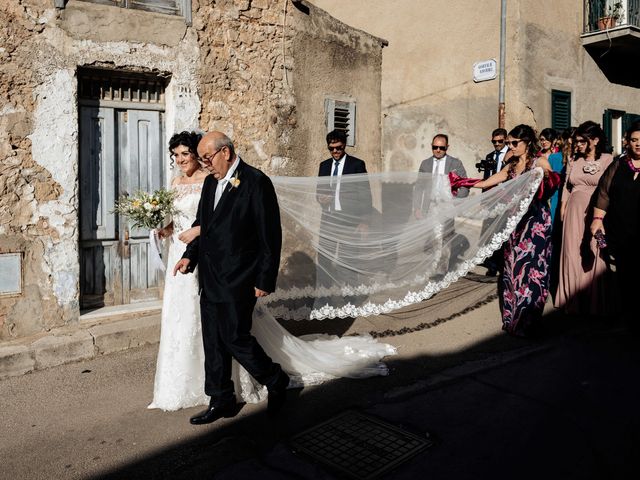 Il matrimonio di Giusi e Roberto a Caltavuturo, Palermo 43