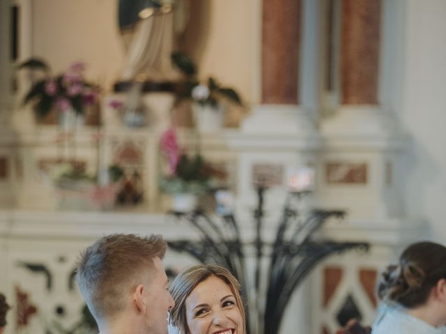 Il matrimonio di Francesca e Nicola a Santa Maria di Sala, Venezia 18