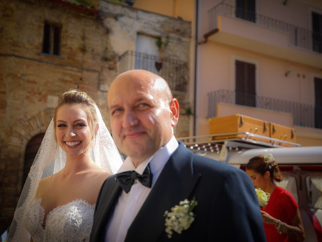 Il matrimonio di Jonny e Valentina a Monsampolo del Tronto, Ascoli Piceno 15