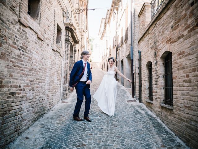 Il matrimonio di Benedict e Alessandra a Altidona, Fermo 55