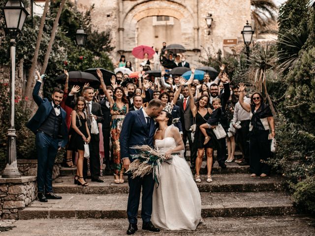 Il matrimonio di Valentino e Eleonora a Taormina, Messina 14