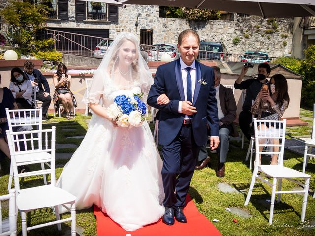 Il matrimonio di Emanuele e Estera a Riva di Solto, Bergamo 12