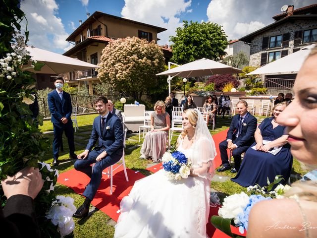 Il matrimonio di Emanuele e Estera a Riva di Solto, Bergamo 14