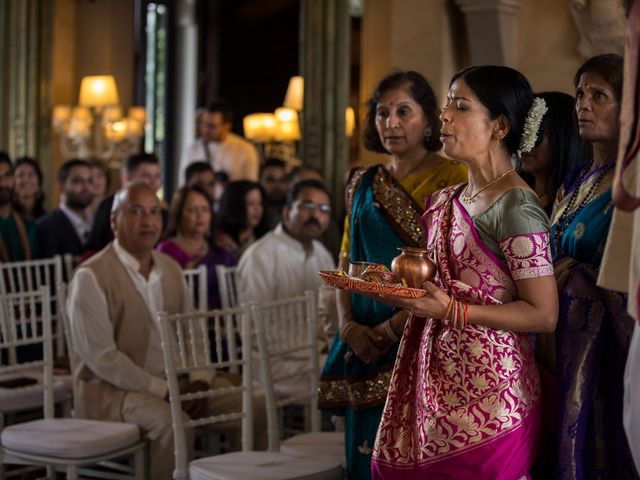 Il matrimonio di Krishan e Devaki a Empoli, Firenze 16