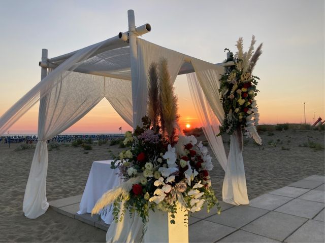 Il matrimonio di Nicola  e Alessandra  a Viareggio, Lucca 6