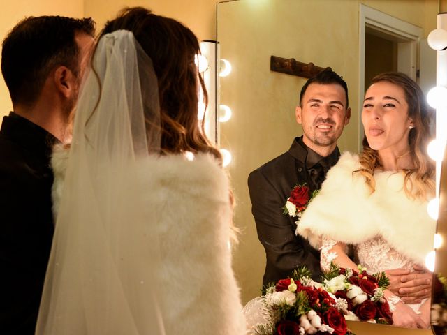 Il matrimonio di Paolo e Desirèe a Montecosaro, Macerata 13