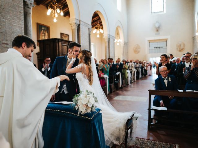 Il matrimonio di Lorenzo e Martina a Faenza, Ravenna 16