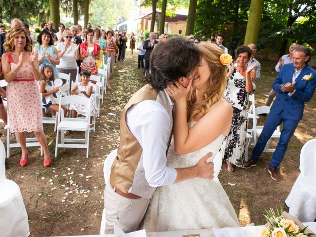 Il matrimonio di Leonardo e Serena a Robecco sul Naviglio, Milano 9