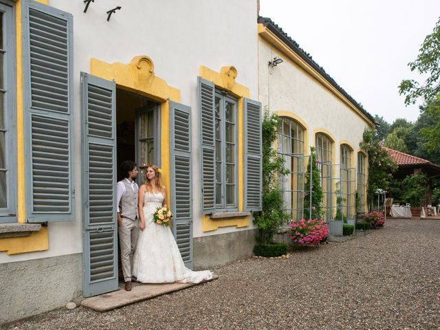 Il matrimonio di Leonardo e Serena a Robecco sul Naviglio, Milano 20