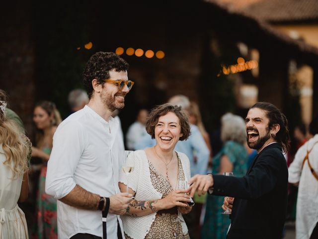 Il matrimonio di Mariagiulia e Federica a Gaggiano, Milano 94