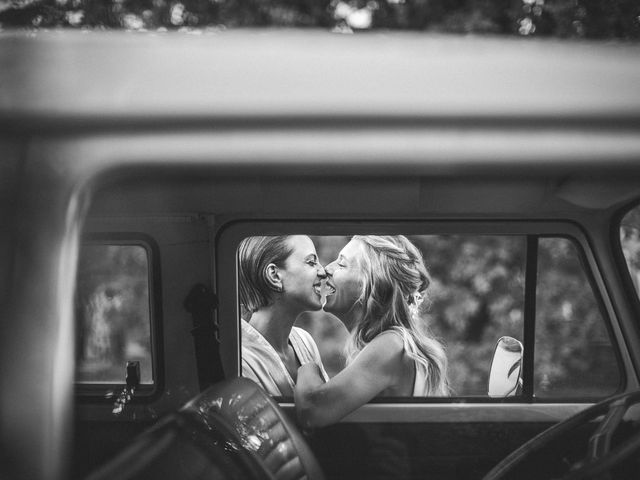 Il matrimonio di Mariagiulia e Federica a Gaggiano, Milano 99