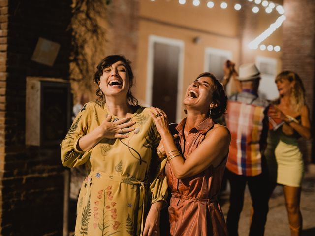 Il matrimonio di Mariagiulia e Federica a Gaggiano, Milano 141