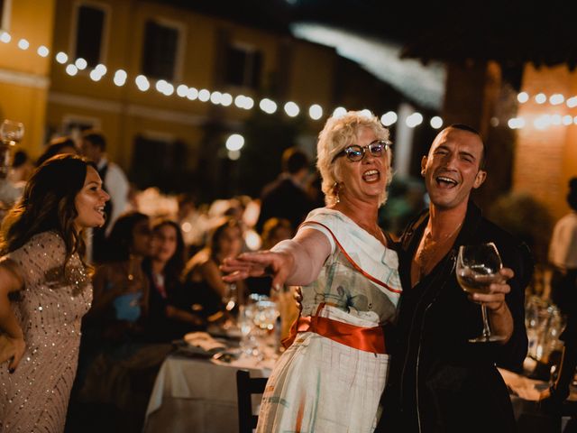 Il matrimonio di Mariagiulia e Federica a Gaggiano, Milano 142