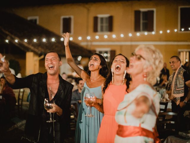 Il matrimonio di Mariagiulia e Federica a Gaggiano, Milano 143