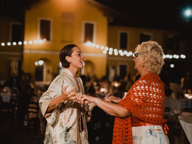 Il matrimonio di Mariagiulia e Federica a Gaggiano, Milano 148