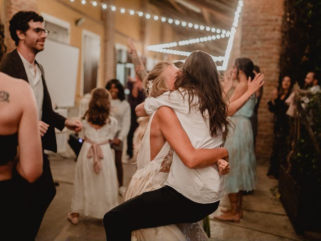 Il matrimonio di Mariagiulia e Federica a Gaggiano, Milano 158