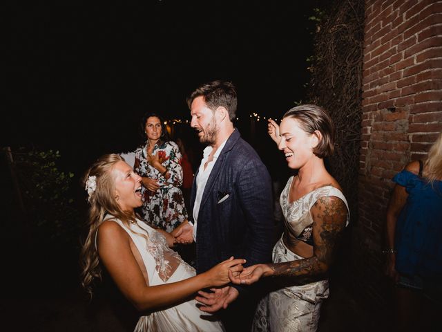 Il matrimonio di Mariagiulia e Federica a Gaggiano, Milano 163