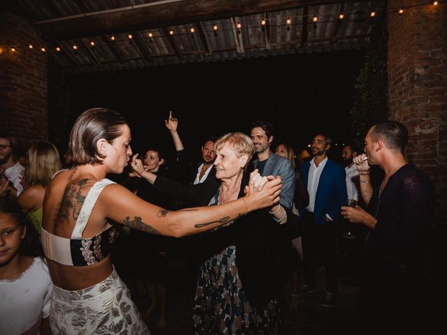 Il matrimonio di Mariagiulia e Federica a Gaggiano, Milano 180