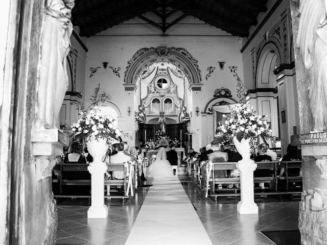 Il matrimonio di Mariangelo e Rossella a Capaccio Paestum, Salerno 13