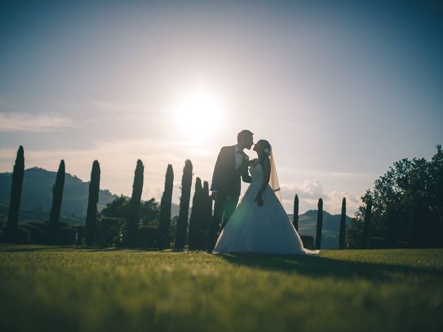 Il matrimonio di Alessandro  e Manuela  a Fossombrone, Pesaro - Urbino 16