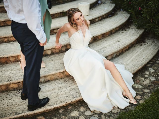Il matrimonio di Adrianna e Joele a Fermo, Fermo 1