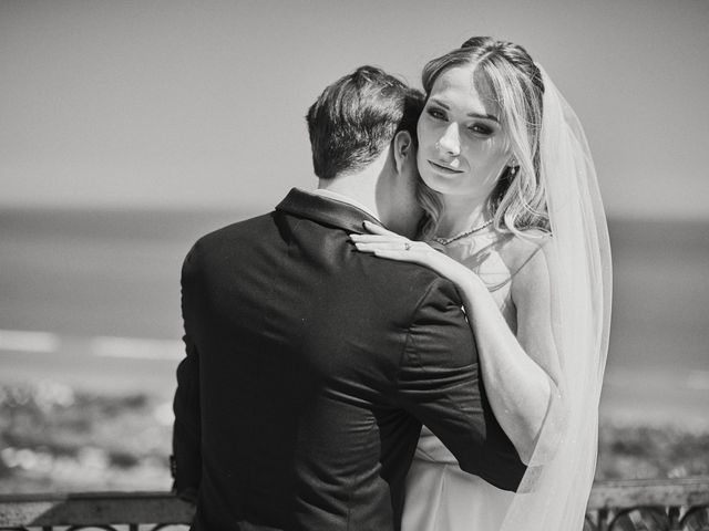 Il matrimonio di Adrianna e Joele a Fermo, Fermo 15