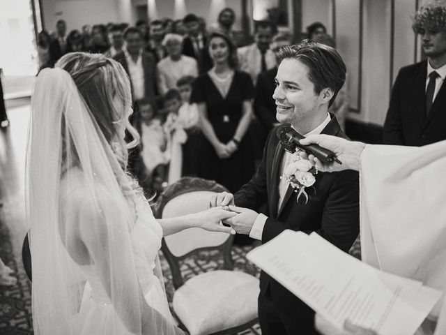 Il matrimonio di Adrianna e Joele a Fermo, Fermo 33