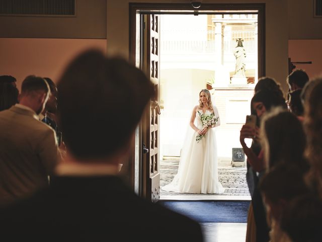 Il matrimonio di Adrianna e Joele a Fermo, Fermo 40