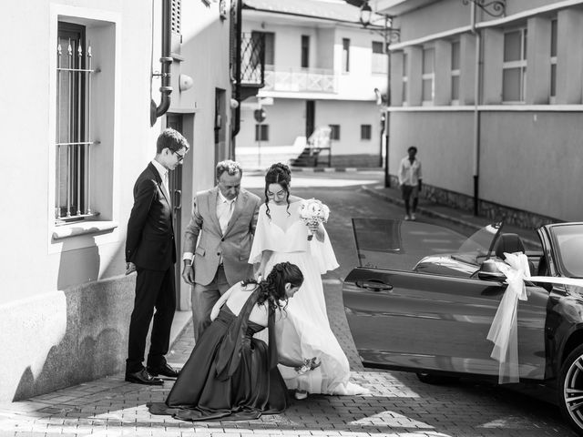 Il matrimonio di Manuele e Benedetta a Manta, Cuneo 17