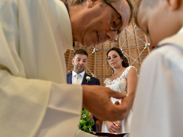 Il matrimonio di Rosalinda e Francesco a Noicattaro, Bari 18