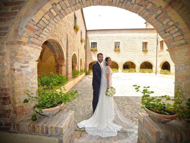 Il matrimonio di Andrea e Federica a Città Sant&apos;Angelo, Pescara 15