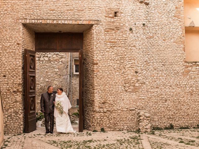 Il matrimonio di Marco e Elisabetta a Guidonia Montecelio, Roma 13