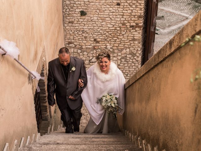 Il matrimonio di Marco e Elisabetta a Guidonia Montecelio, Roma 14