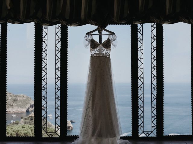 Il matrimonio di Rosario e Marika a Taormina, Messina 9