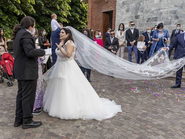 Il matrimonio di Juri e Erika a Cornaredo, Milano 13