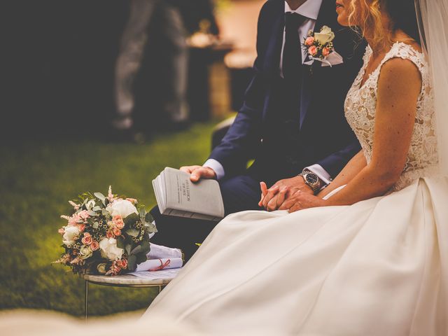Il matrimonio di Francesca e Ezio a Morro d'Oro, Teramo 11