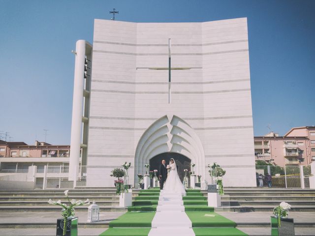 Il matrimonio di Giuseppe e Miriana a Porto Empedocle, Agrigento 16