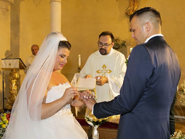 Il matrimonio di Marco e Verdiana a Monterubbiano, Fermo 39