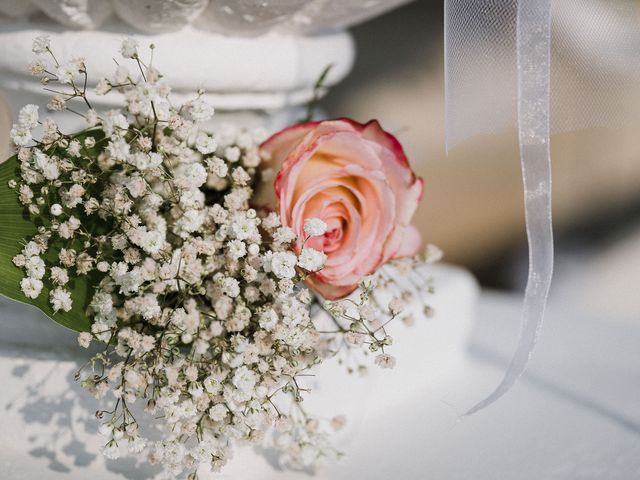 Il matrimonio di Sara e Antonio a Castro, Lecce 2