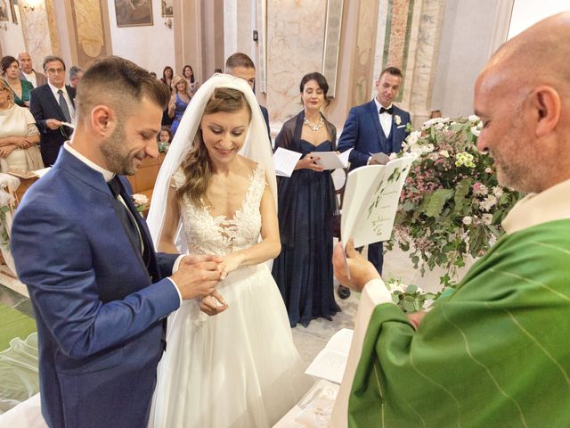 Il matrimonio di Elena e Vincenzo a Pescara, Pescara 21