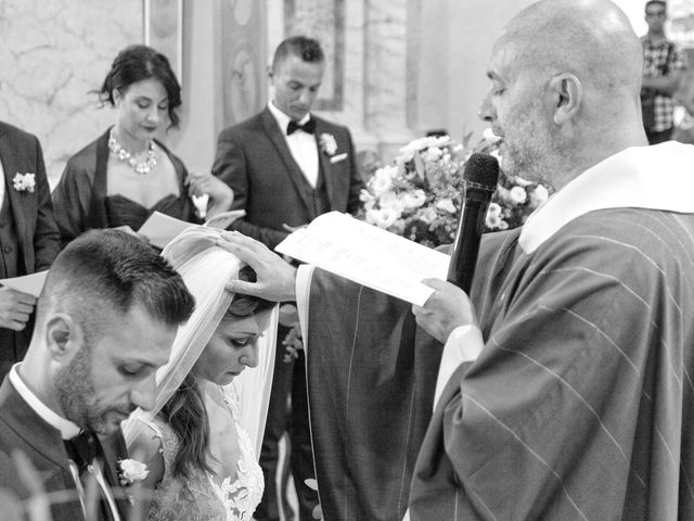 Il matrimonio di Elena e Vincenzo a Pescara, Pescara 23