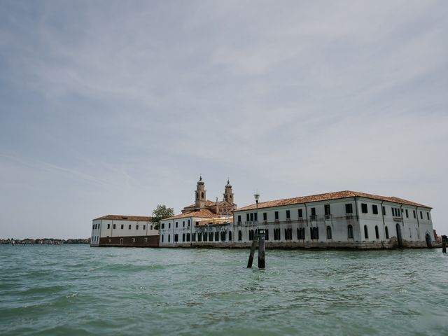 Il matrimonio di Massimiliano e Ilaria a Venezia, Venezia 53