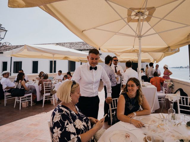 Il matrimonio di Massimiliano e Ilaria a Venezia, Venezia 77