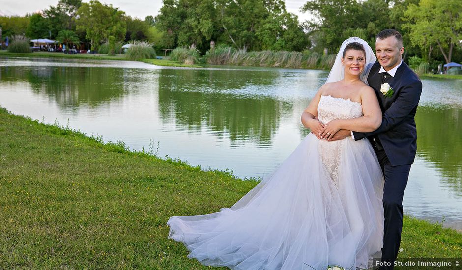 Il matrimonio di Marco e Verdiana a Monterubbiano, Fermo