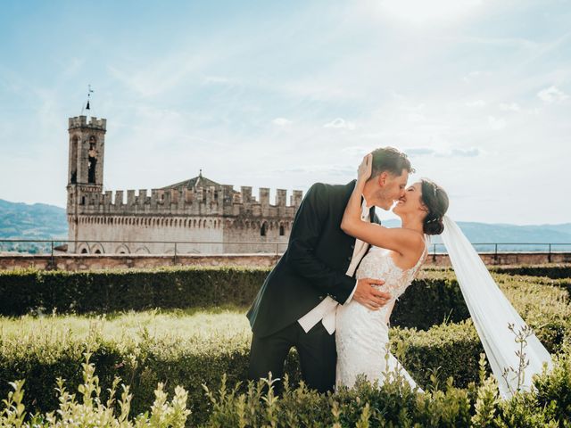 Il matrimonio di Marco e Ilaria a Gubbio, Perugia 7