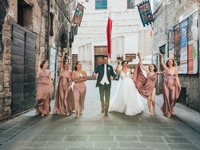Il matrimonio di Marco e Ilaria a Gubbio, Perugia 12