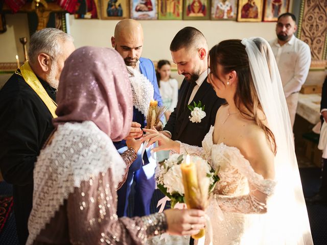 Il matrimonio di Petru e Daniela a Porto Recanati, Macerata 23